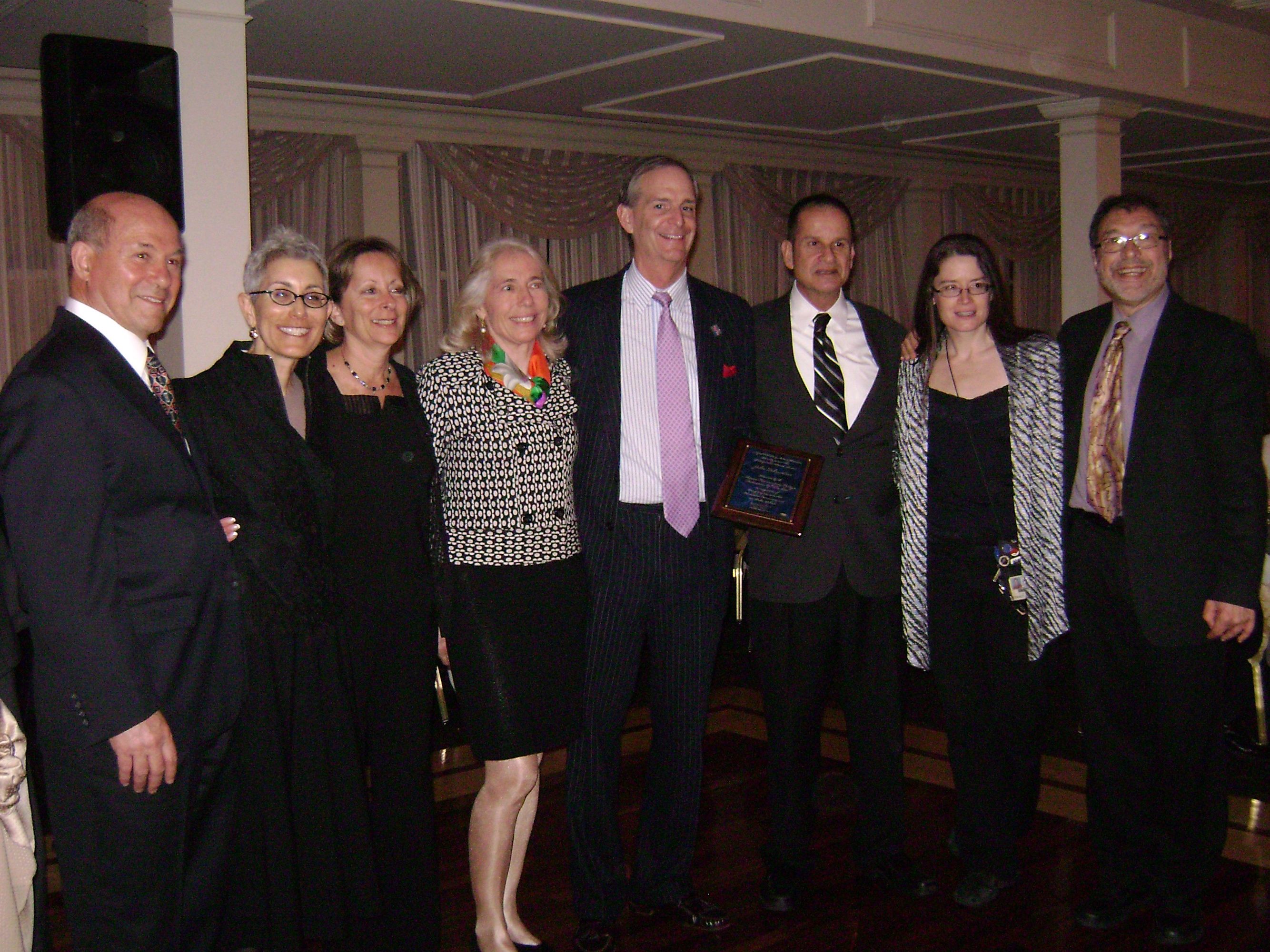 John LeBoutillier receives a Friend of Education Award from NYSUT at the Long Island Directors Dinner on March 25, 2010